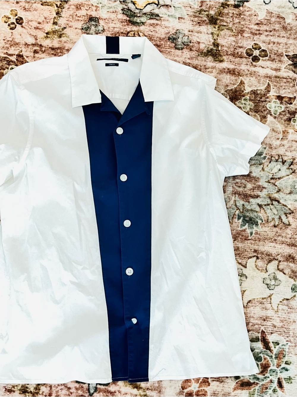 Perry Ellis Men's White Short-Sleeve Shirt with Navy Placket
